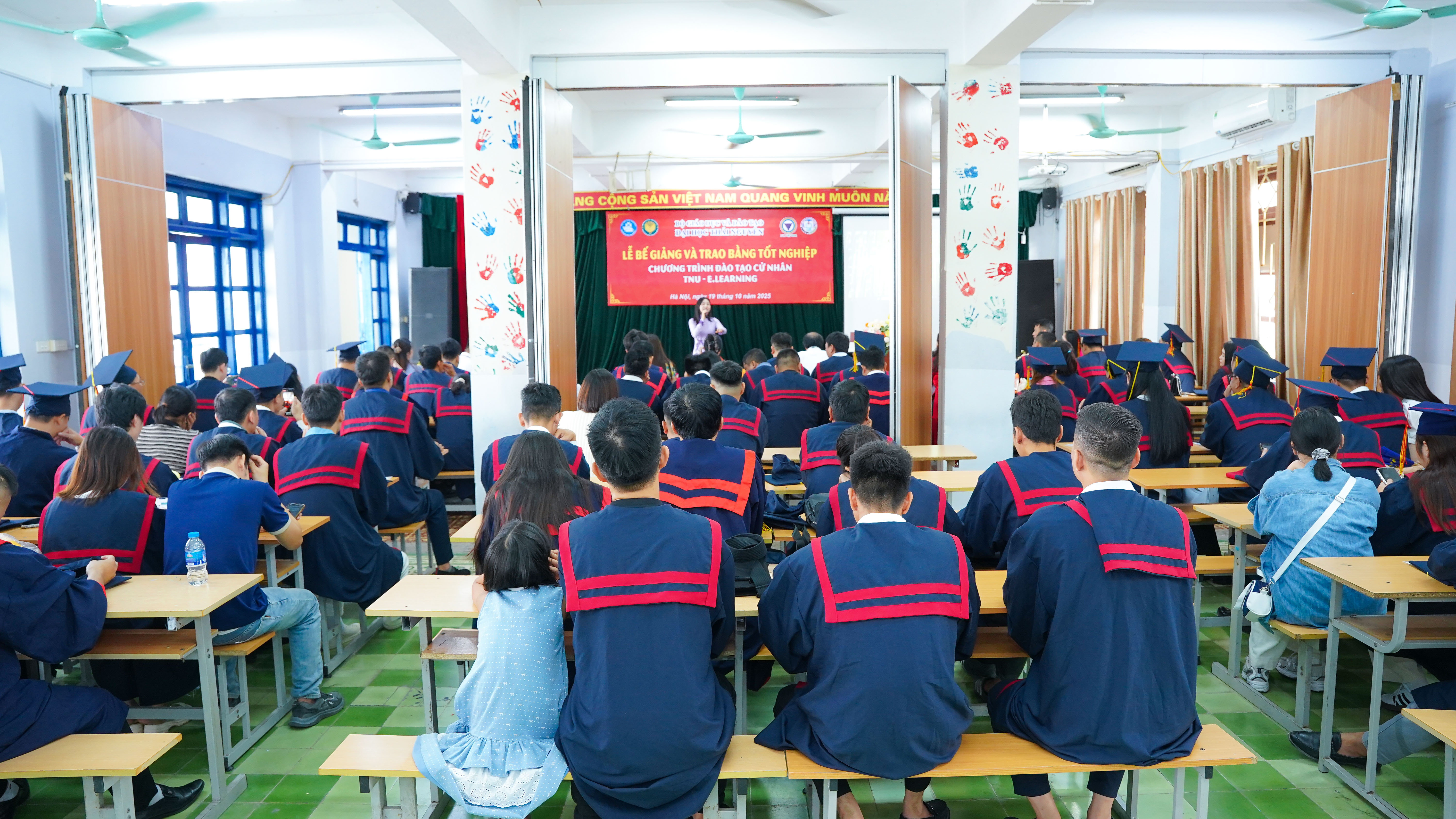 photos/E.LEARNING 19.10.25/A7_01531.jpg